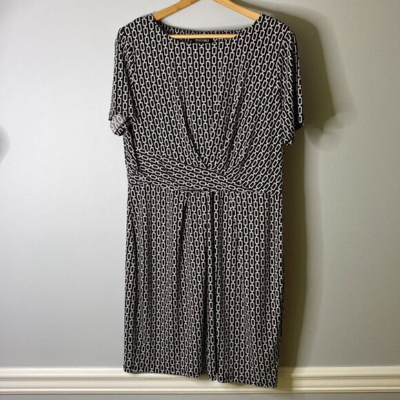 Roz & Ali Ladies Black & White Dress with Chain Link Pattern Size XL EUC - Picture 5 of 7